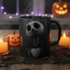 Taza de cerámica con diseño de Jack Skellington de The Nightmare Before Christmas para Halloween.